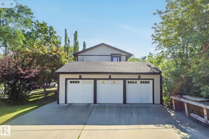 Property Photo: 11638 122 Street NW AB T5M 2A3