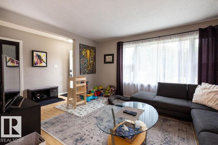 Property Photo: 8916 148 Street NW AB T5R 1A1