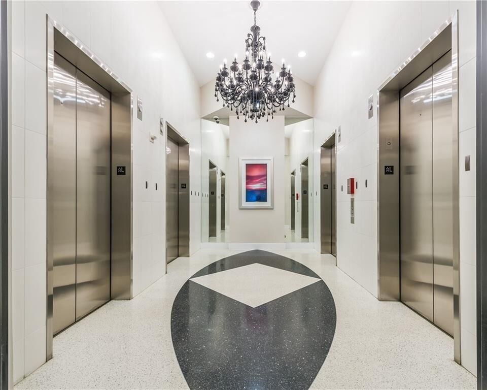 Property Photo: 860 Peachtree Street NE 902 GA 30308