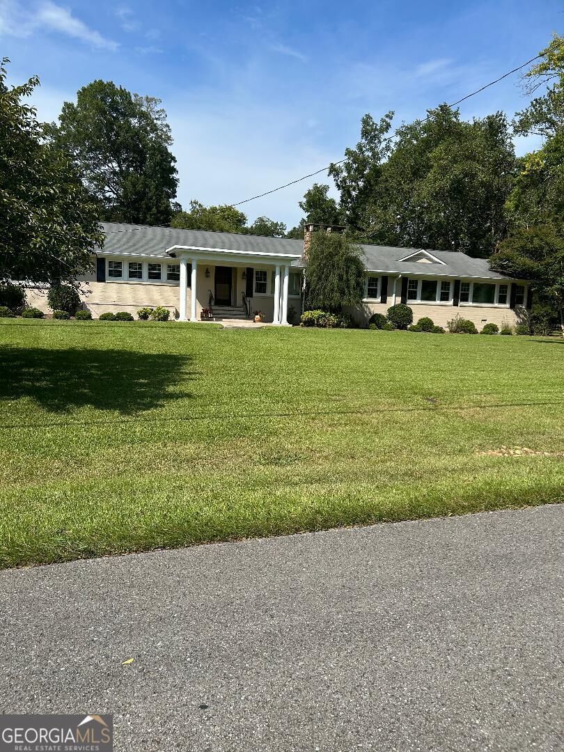 Property Photo: 411 Cooper Drive SE GA 30161