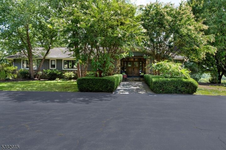 Property Photo:  14 Hunter Rd  NJ 08530 