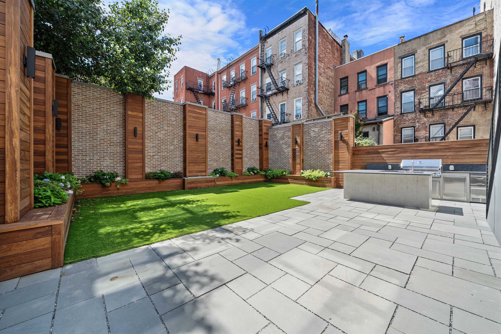 Property Photo:  209 6th St 200  NJ 07030 
