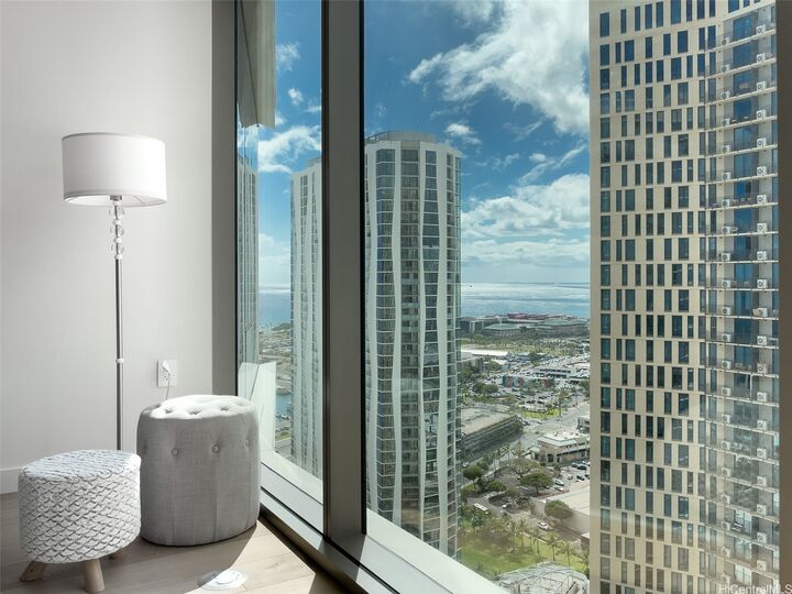 Property Photo:  1001 Queen Street 3113  HI 96814 