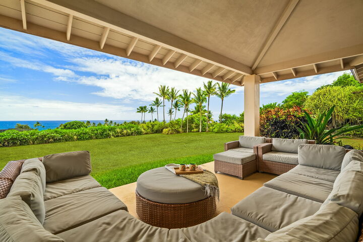 Property Photo: 5376 Kalalea View Dr HI 96746