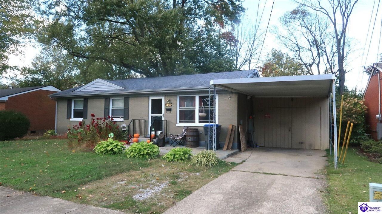 Property Photo:  5411 Alicante Lane  KY 40272