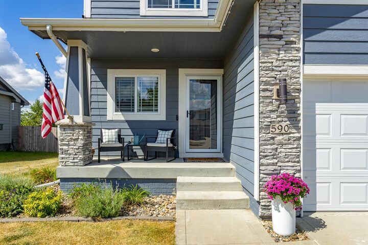 Property Photo:  590 NE Wilden Drive  IA 50263 