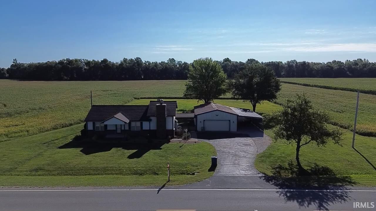 Property Photo:  1066 S State Route 1 Road  IL 62460 