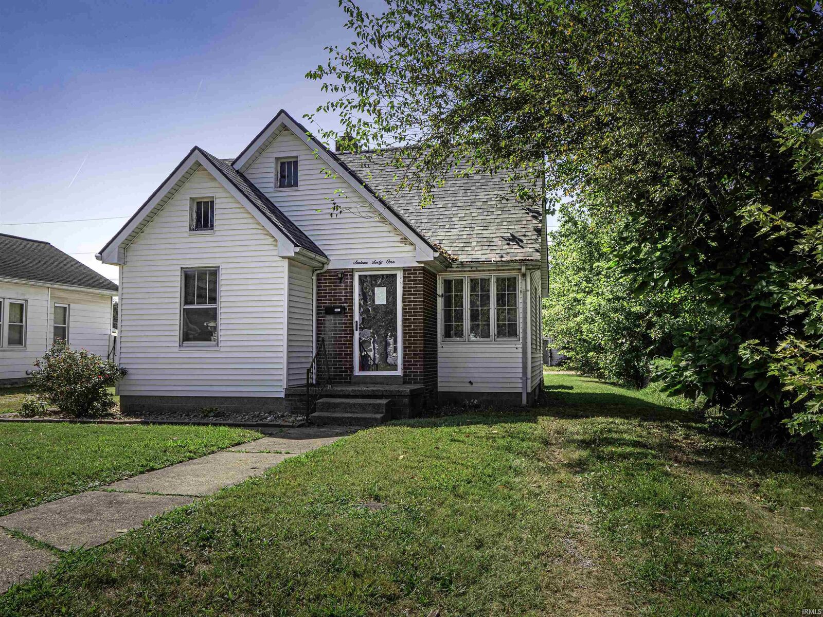 Property Photo: 1661 S Fares Avenue IN 47714