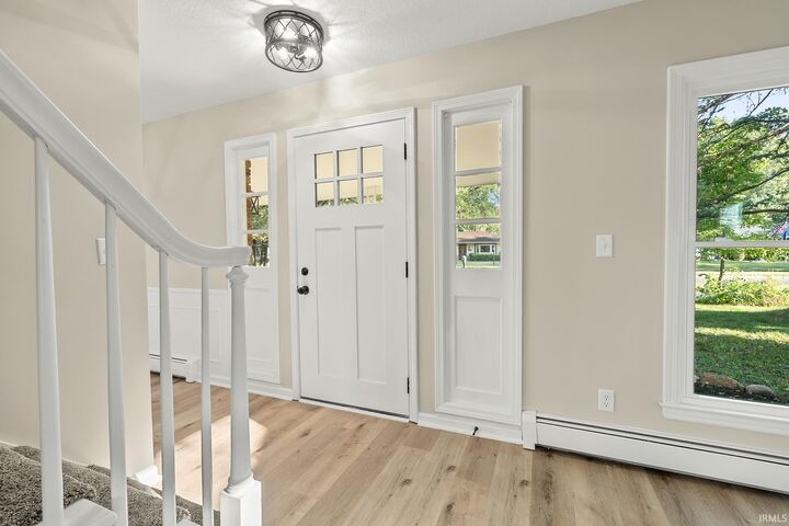 Property Photo: 1710 Richfield Drive IN 46774