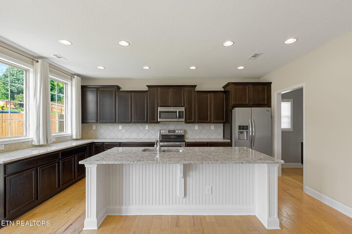 Property Photo: 1715 Avashire Lane TN 37931