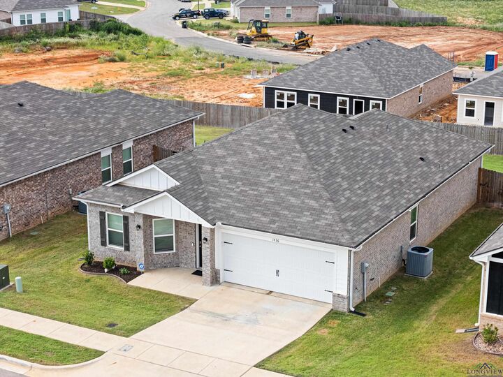 Property Photo: 1436 Monterey Dr TX 75601