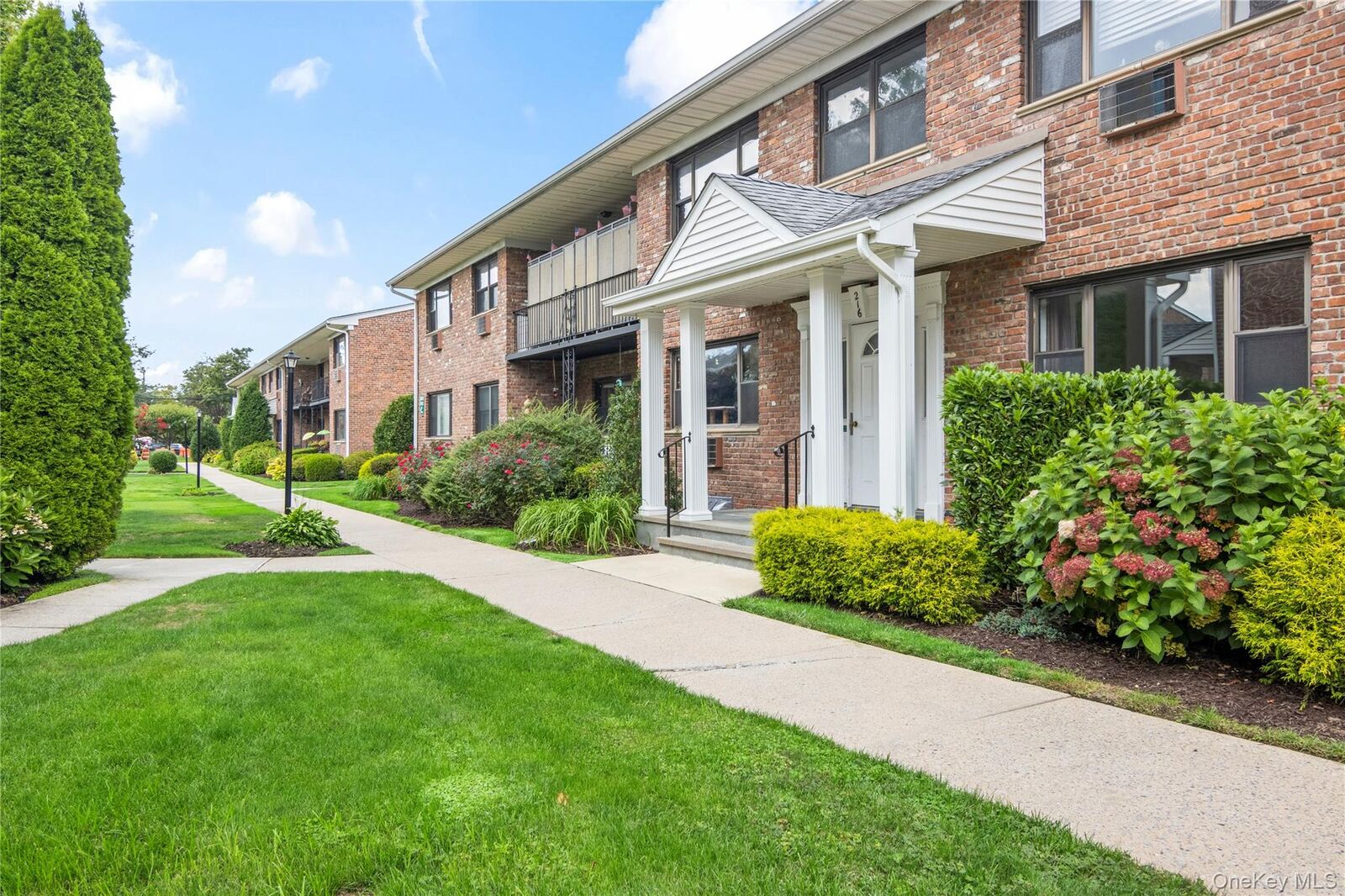 Property Photo:  216 Fulton Street 1F  NY 11735 