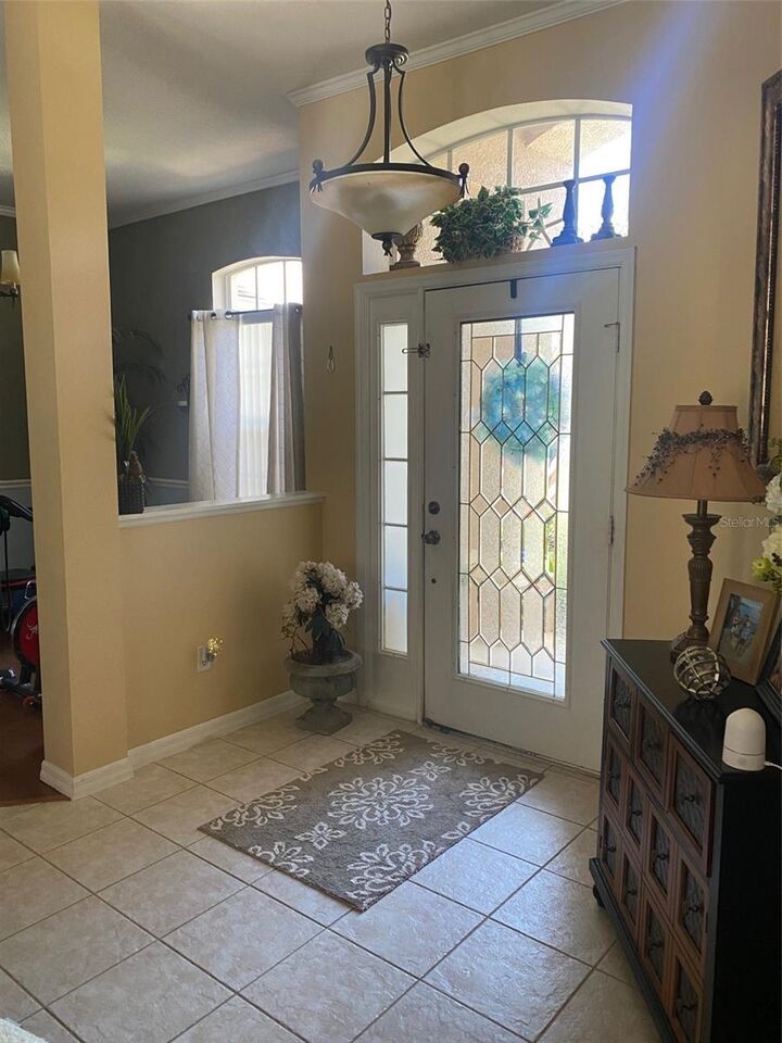 Property Photo: 1591 Arrowroot Place FL 32765