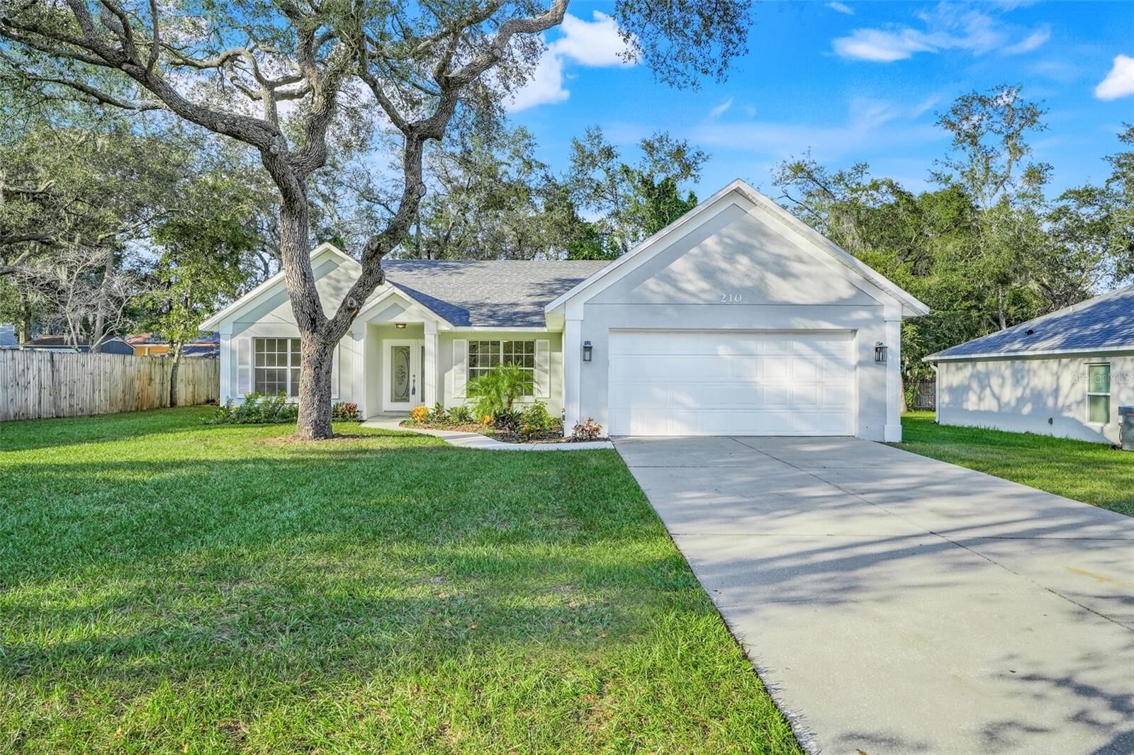 Property Photo:  210 E Baker Street  FL 34715 