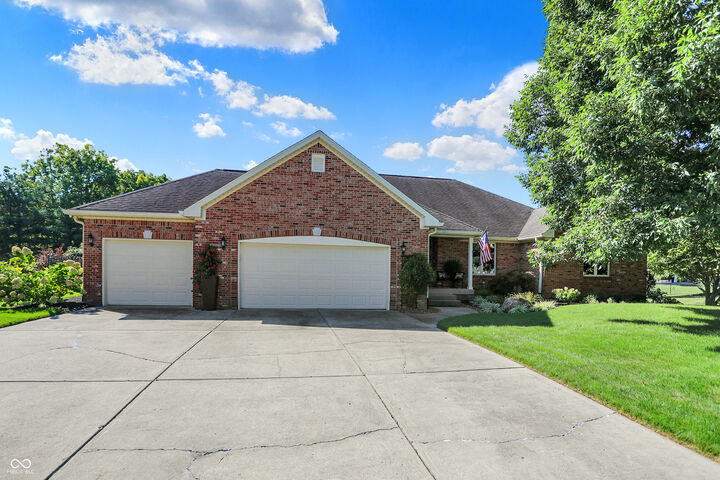 Property Photo: 4571 Makena Ridge Lane IN 46142