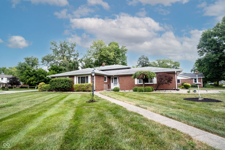 Property Photo:  6240 Woburn Drive  IN 46250 