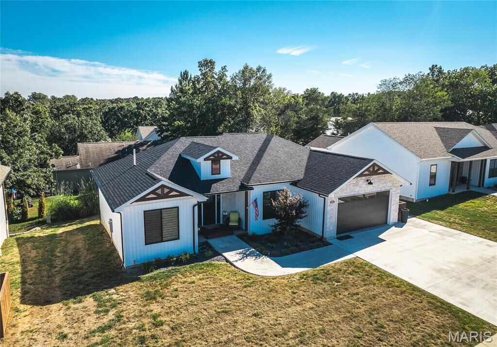 Property Photo:  231 Sunny Drive  MO 65401 