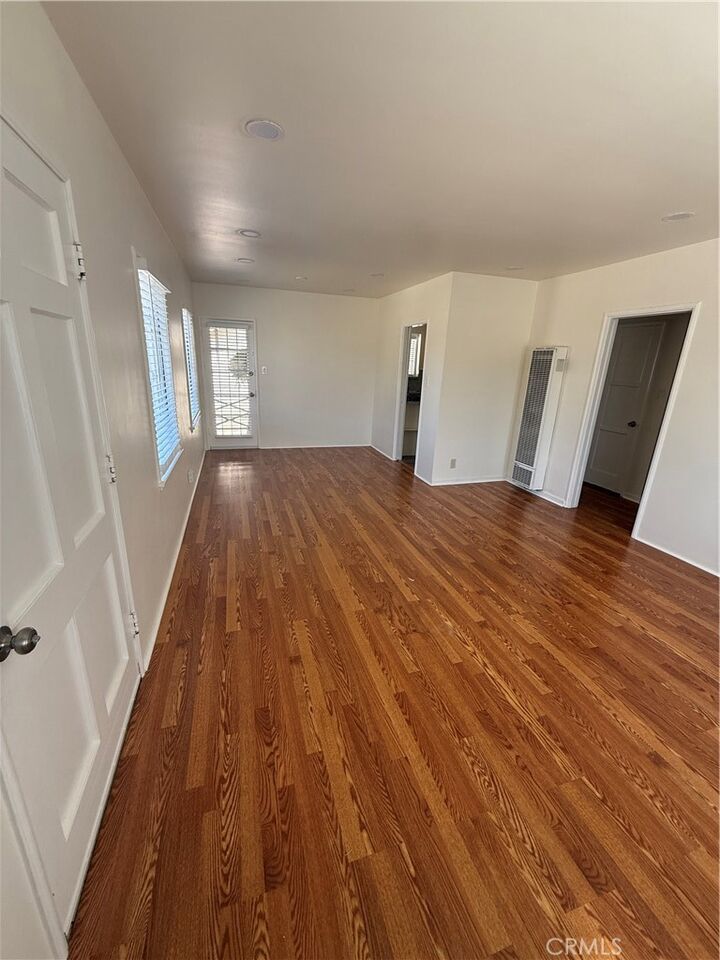 Property Photo:  1002 Tyler St  CA 91205