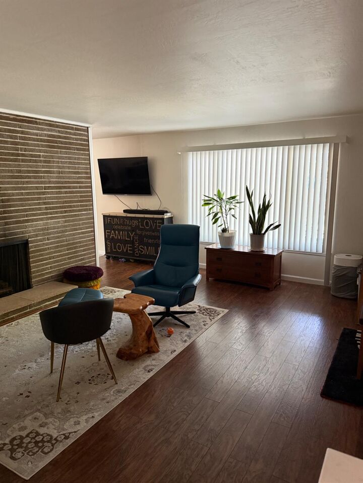 Property Photo:  5716 Lonsdale Drive  CA 95822 