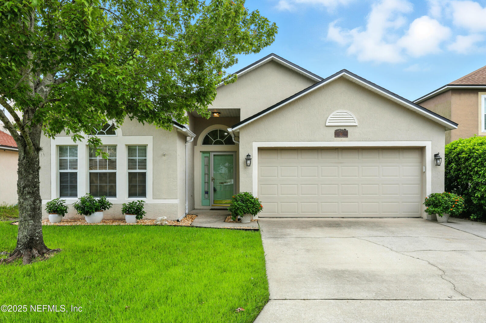 Property Photo:  97 Reeding Ridge Drive E  FL 32225 