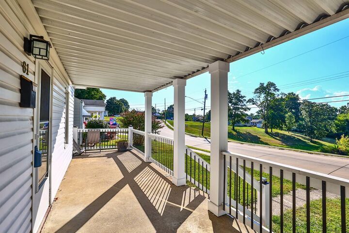 Property Photo: 61 Alta Vista Drive KY 41094