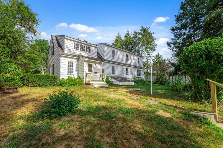 Property Photo: 90 &Amp 90A Bradford Road NH 03431