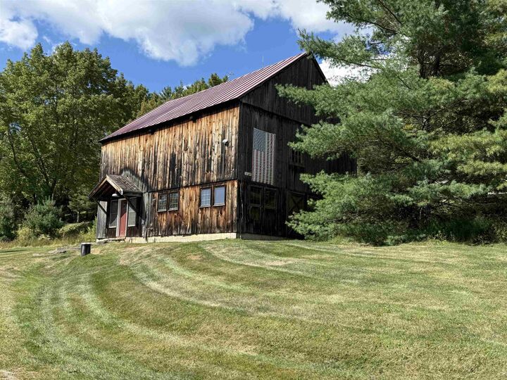 Property Photo: 2385 North Fayston Road VT 05660