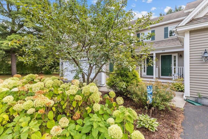 Property Photo: 4 Hummingbird Lane VT 05468