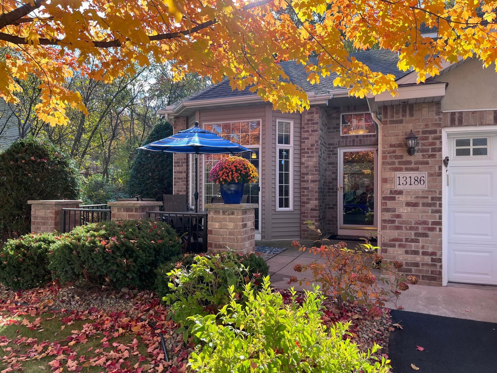 Property Photo:  13186 Meadow Lane  MN 55378 