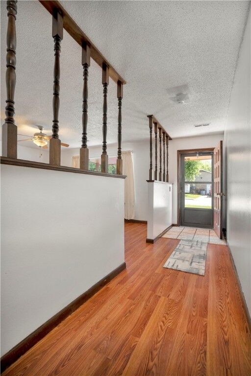 Property Photo:  2706 Eidson Street  AR 72762 