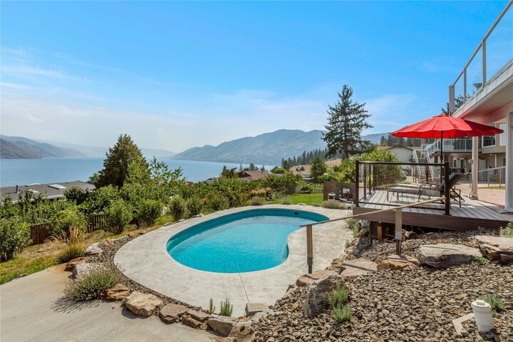 6501 Sherburn Road  Peachland BC V0H 1X7 photo