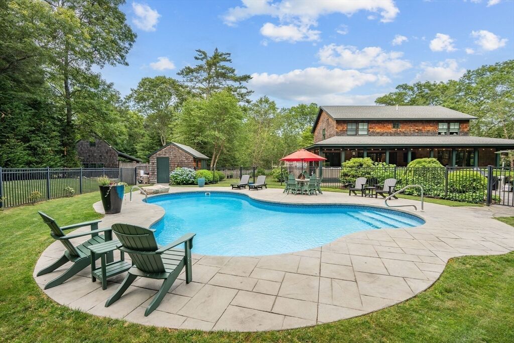 Property Photo: 9 Tawny Ave MA 02632