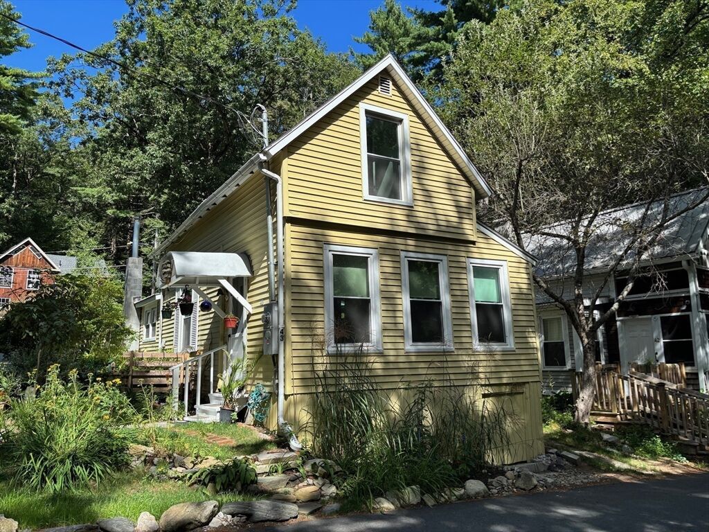 Property Photo: 43 Laurel Park 43 MA 01060