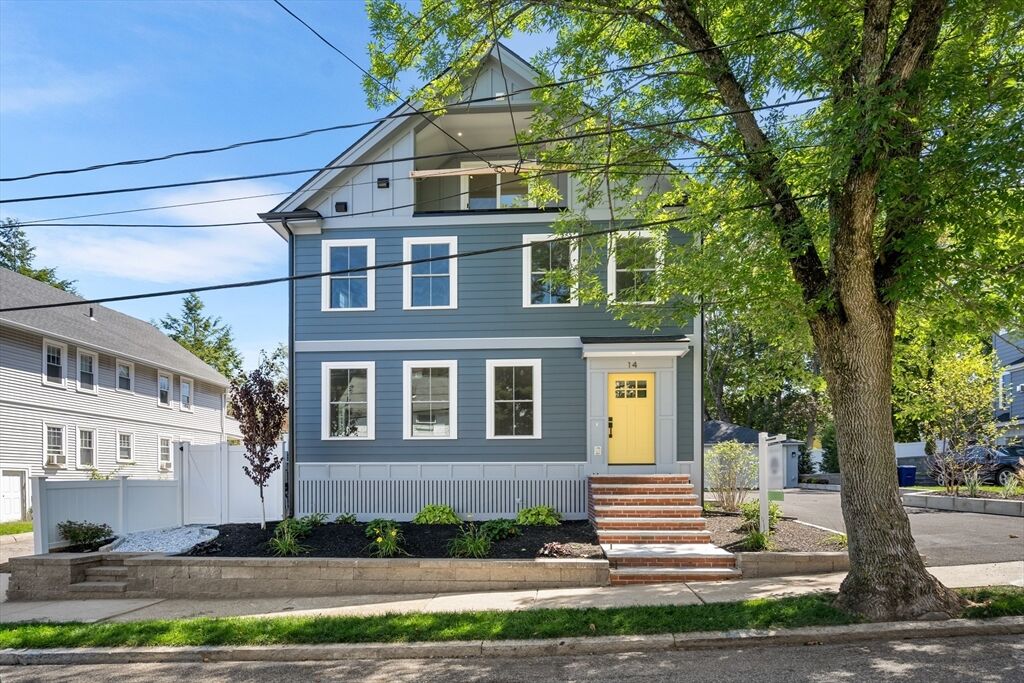 Property Photo:  16 Burton St 16  MA 02476 