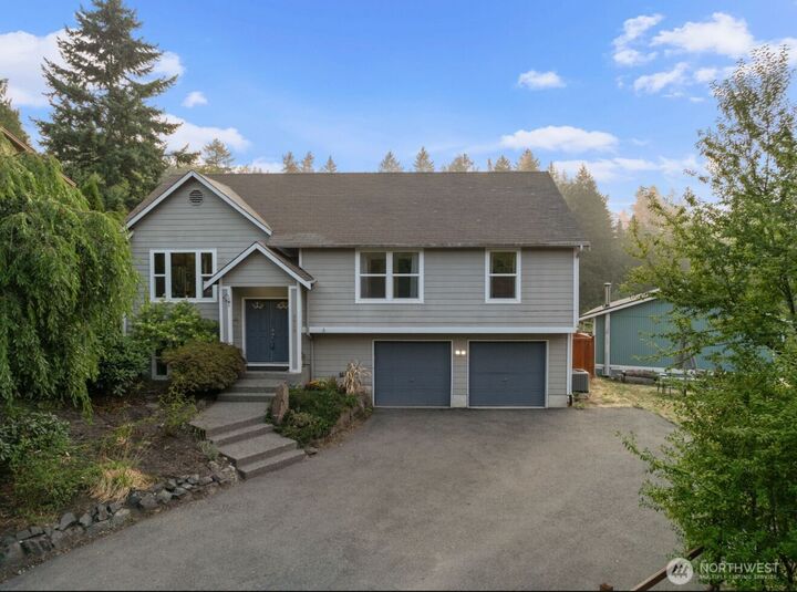 Property Photo:  3913 W Tapps Drive E  WA 98391 