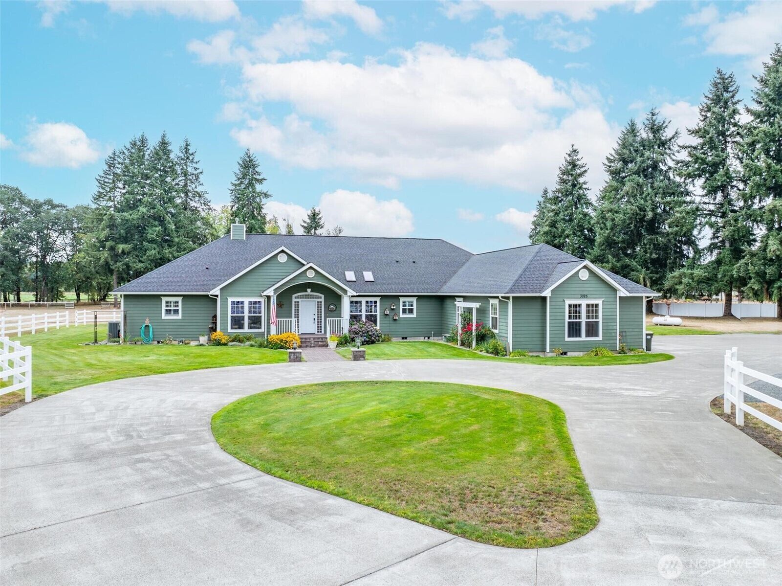 Property Photo: 3025 Harrison WA 98531