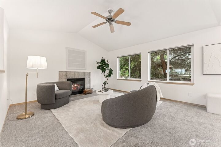 Property Photo: 5632 S 295th Place WA 98001
