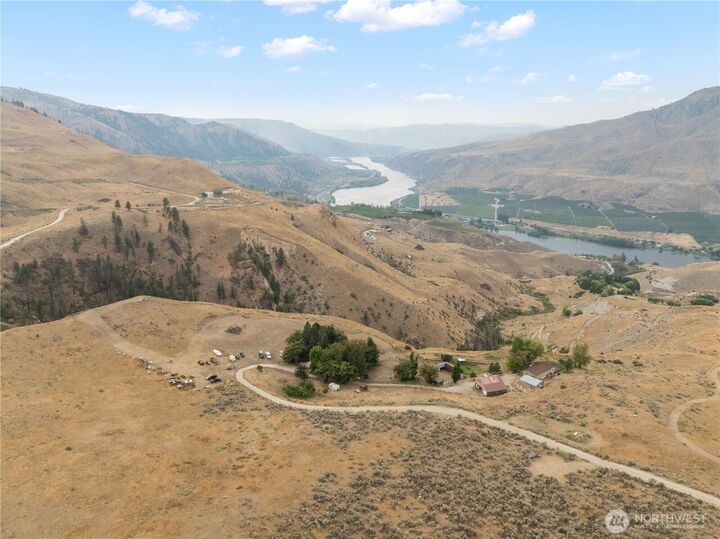 52  Heidi Lane  Orondo WA 98843 photo