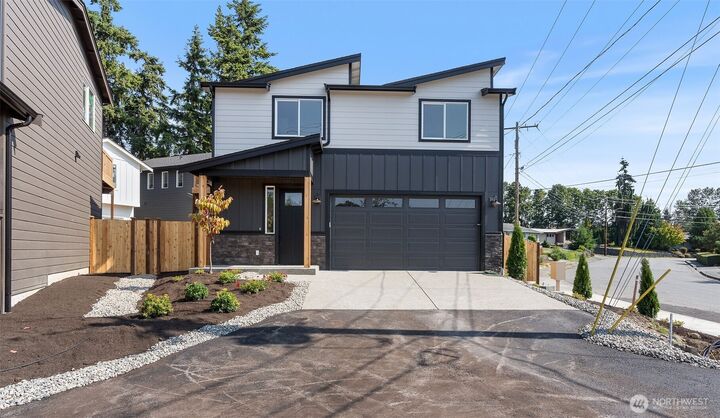 Property Photo: 501 Legion Drive B WA 98201