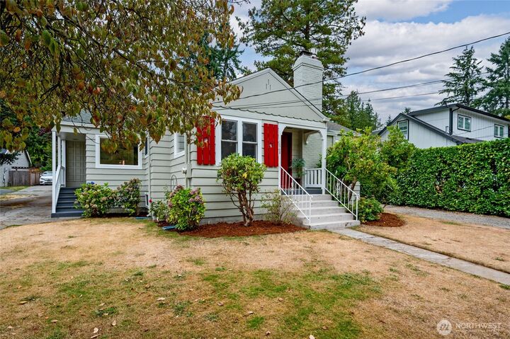 Property Photo: 10723 23rd Avenue NE WA 98125