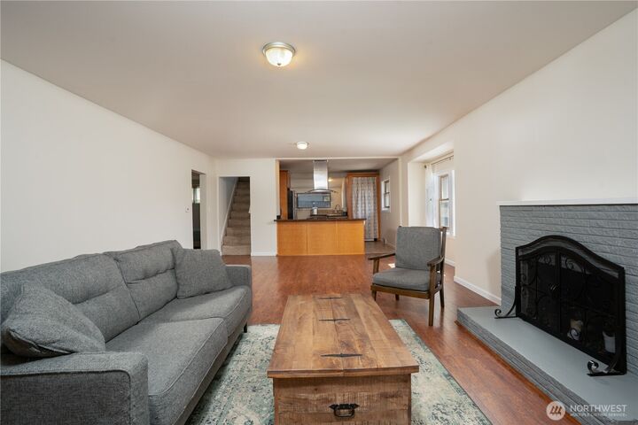 Property Photo:  1222 N 11th Street  WA 98403 