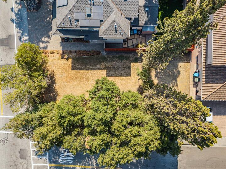 Property Photo:  0 Southwest SW Corner Of Cedar Ave & Alameda  CA 94025 