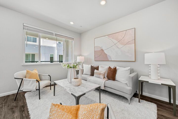 Property Photo: 559 Apricot Way CA 95133