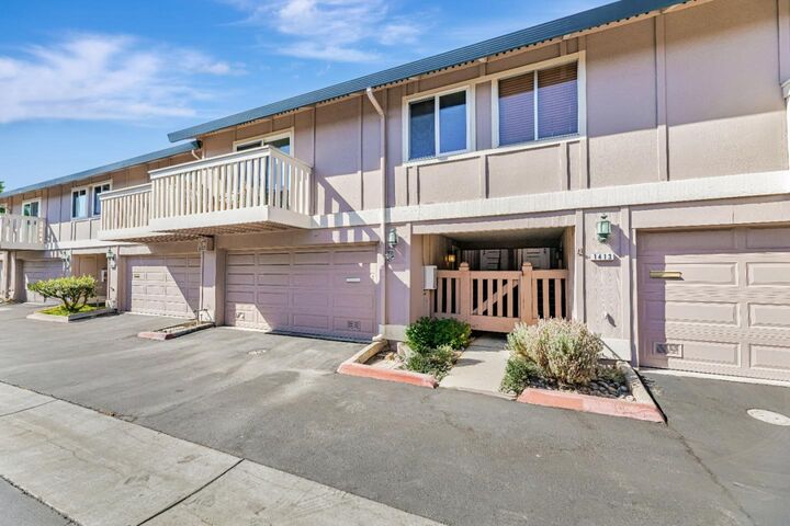 Property Photo: 1415 Millich Court CA 95117