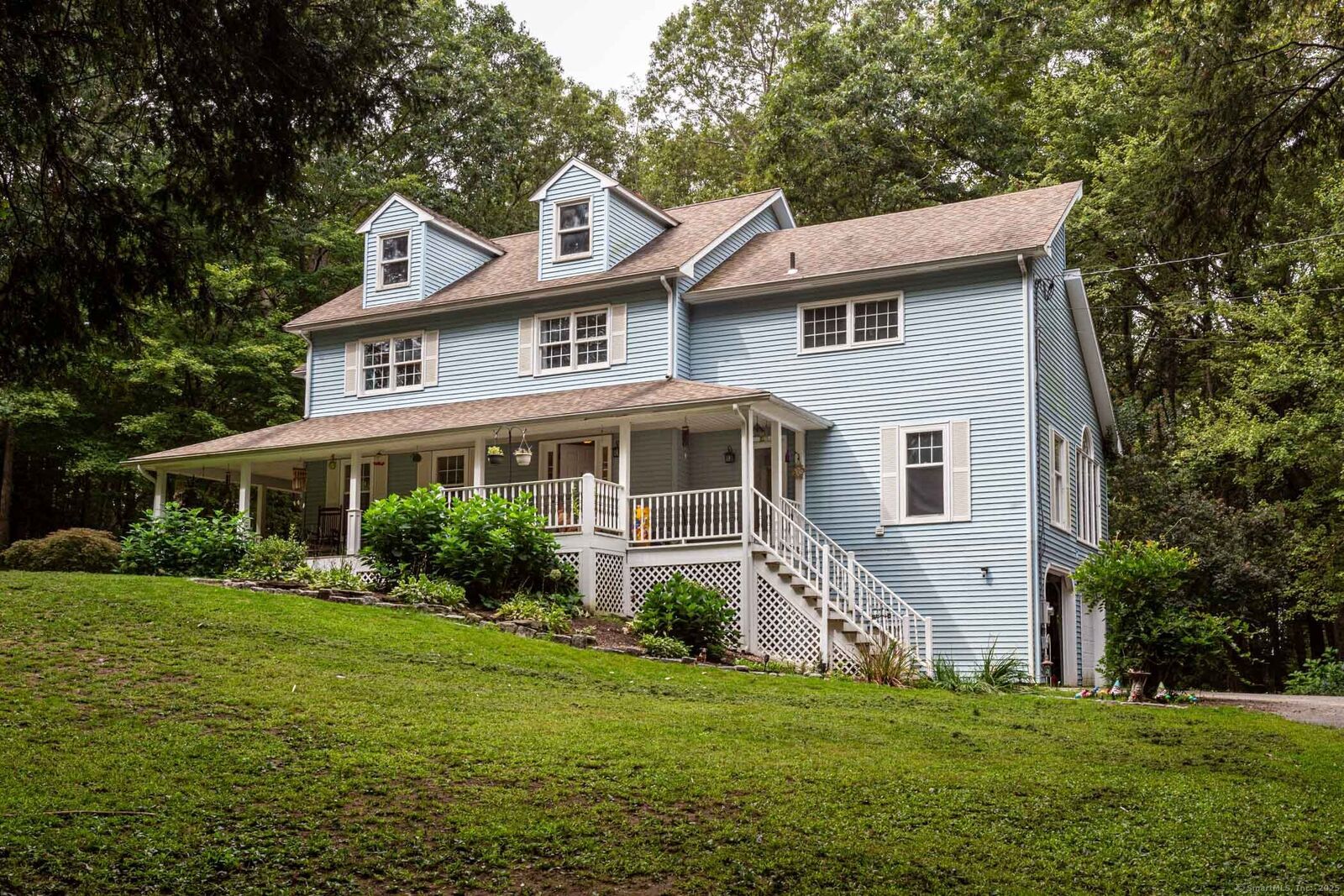 Property Photo:  6 Timber Lane  CT 06279 