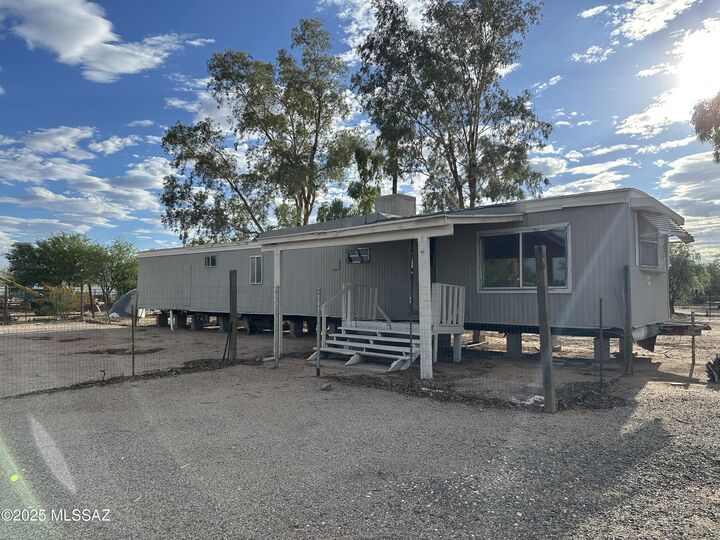 Property Photo: 12645 N Flintlock Road AZ 85653