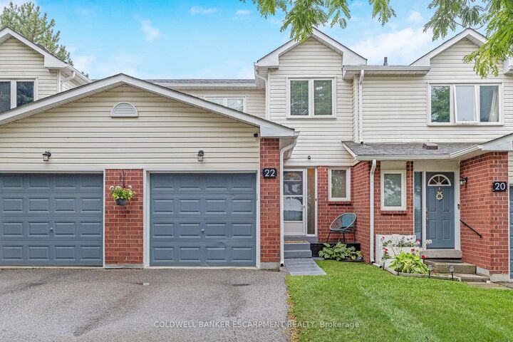 22 Stewart Maclaren Road  Halton Hills ON L7G 5L8 photo