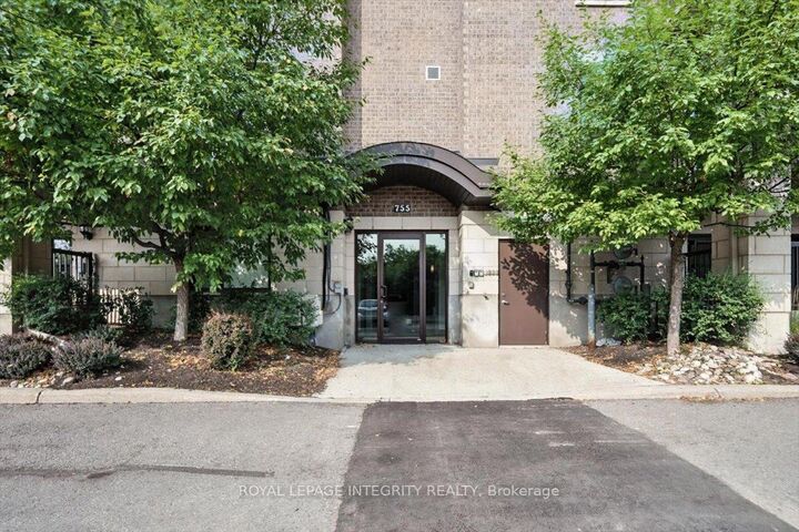 Property Photo: 755 Beauparc Private 202 ON K1J 0A2