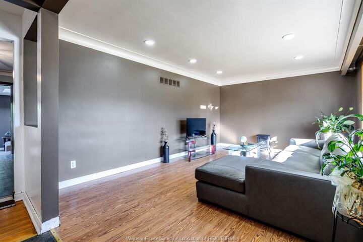 Property Photo: 2025 Randolph Avenue ON N9B 2W4