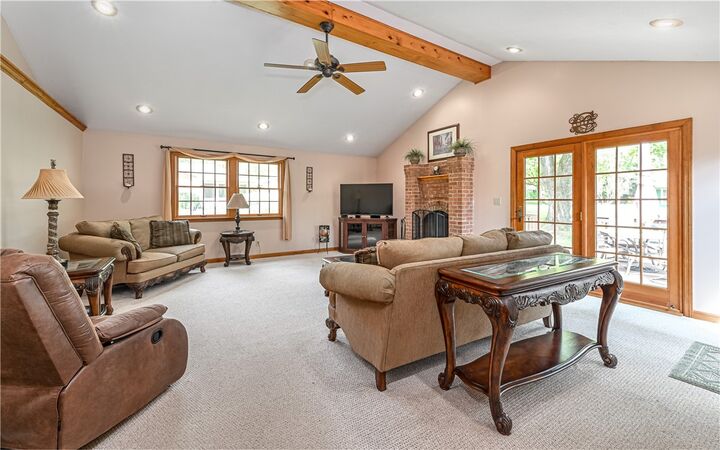 Property Photo: 5144 Virginia Dr PA 15044